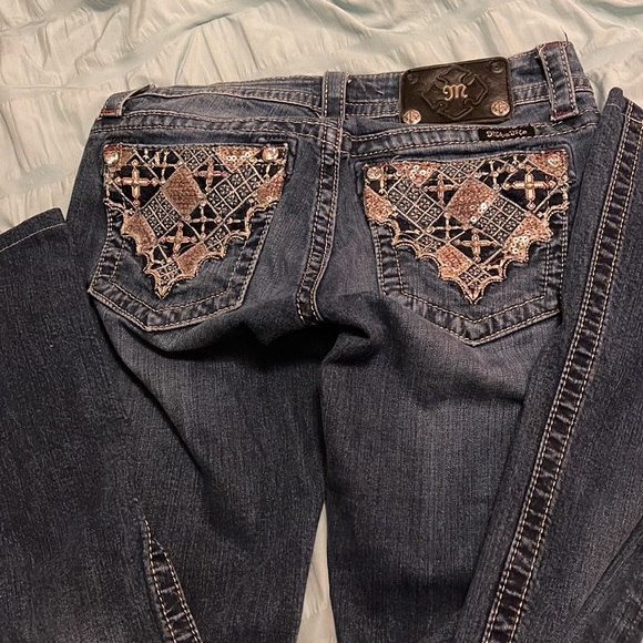 Sold - Picture 4 of 4